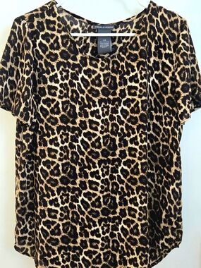 Chelsea & Theodore Leopard Print Short Sleeve Top - Tan & Black